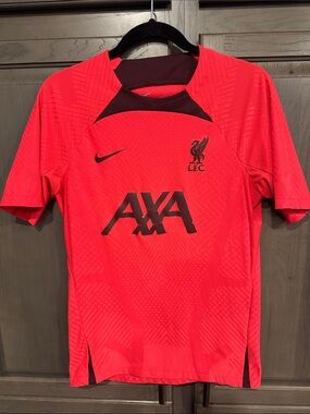 Nike Men’s Red Liverpool Training Jersey with Black Accents